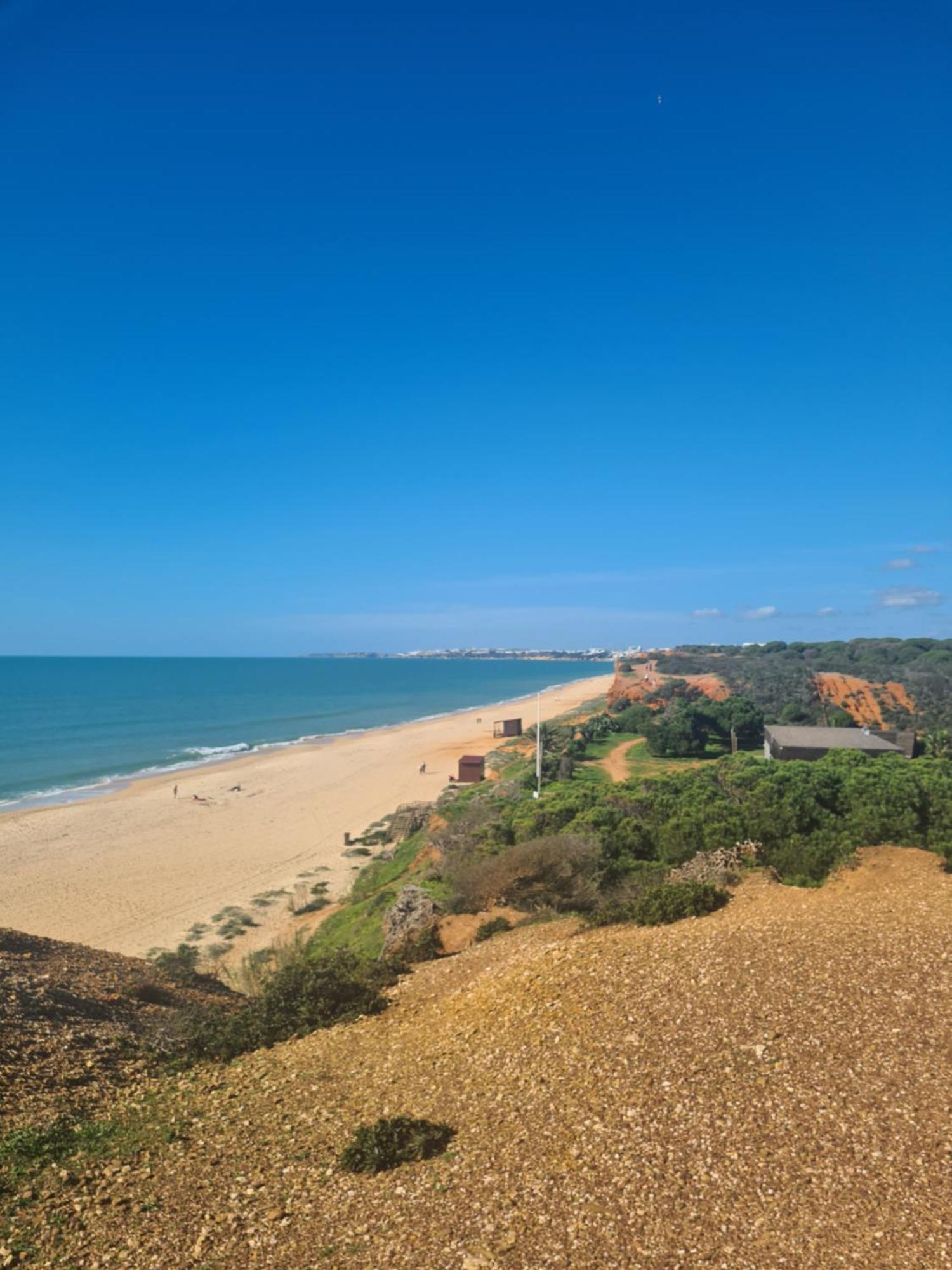 Apartamentos Cabrita Olhos de Agua  Bagian luar foto