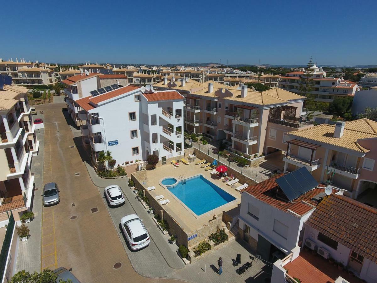 Apartamentos Cabrita Olhos de Agua  Bagian luar foto